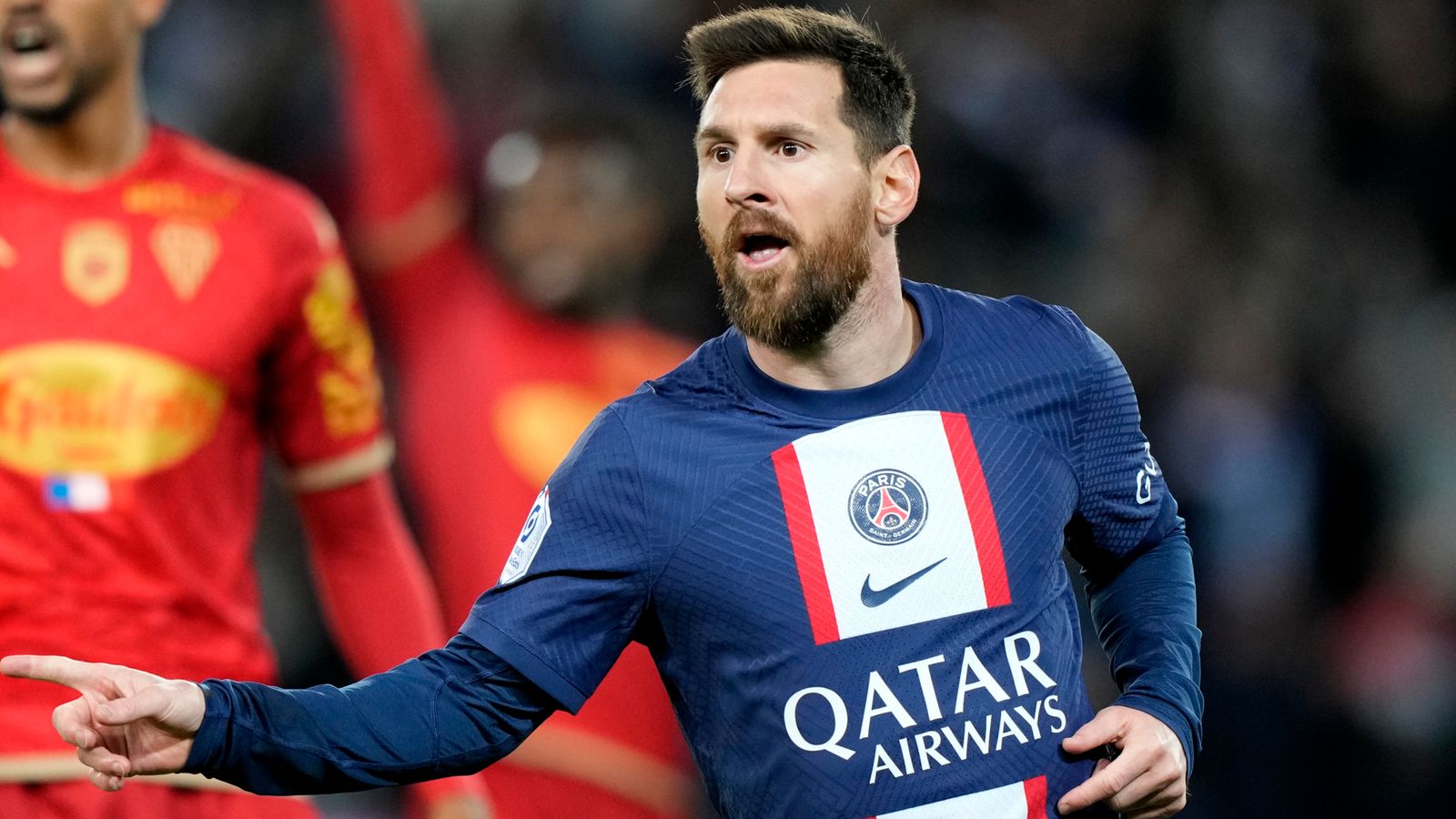 Kỹ thuật đá bóng của Messi: Sự khác biệt tạo nên vị thế của ngôi sao bóng đá - Vé Bóng Đá Online